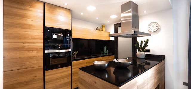 The Pros and Cons of Living in a Studio Apartment